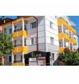 İlke 2 Kız Apart